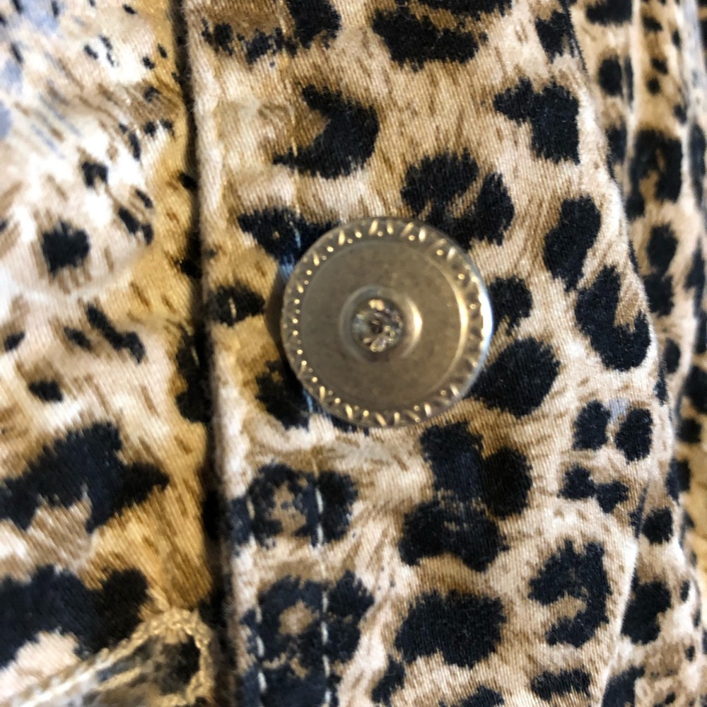 Printed Rhinestone Button Blouse M - Picture 2 of 4